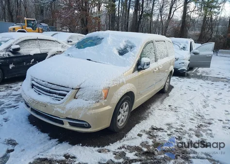 2011 Chrysler Town & Country Touring-L из США, поврежденный, VIN 2A4RR8DGXBR734344